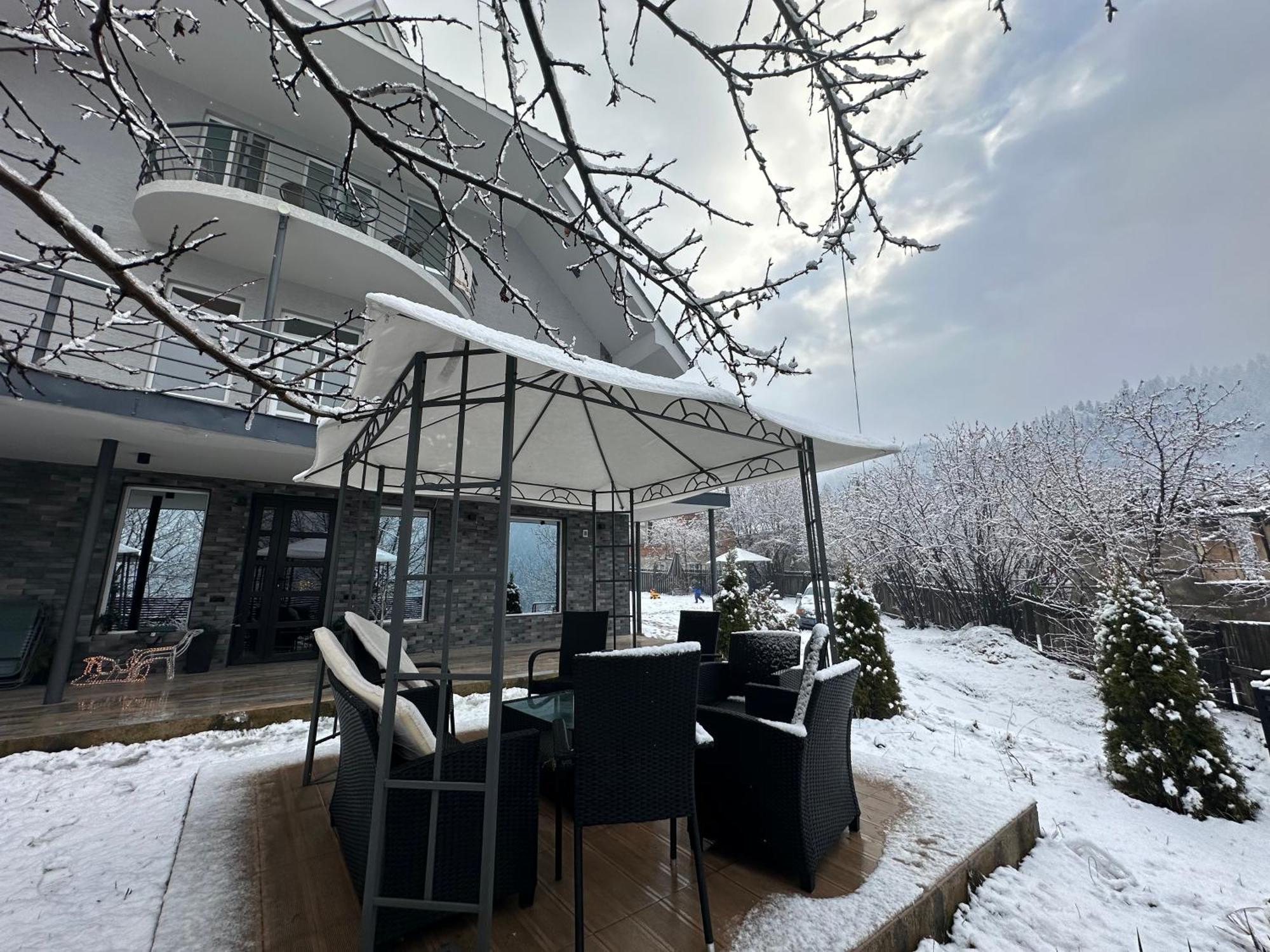 Green Villa Tsaghveri Bagian luar foto