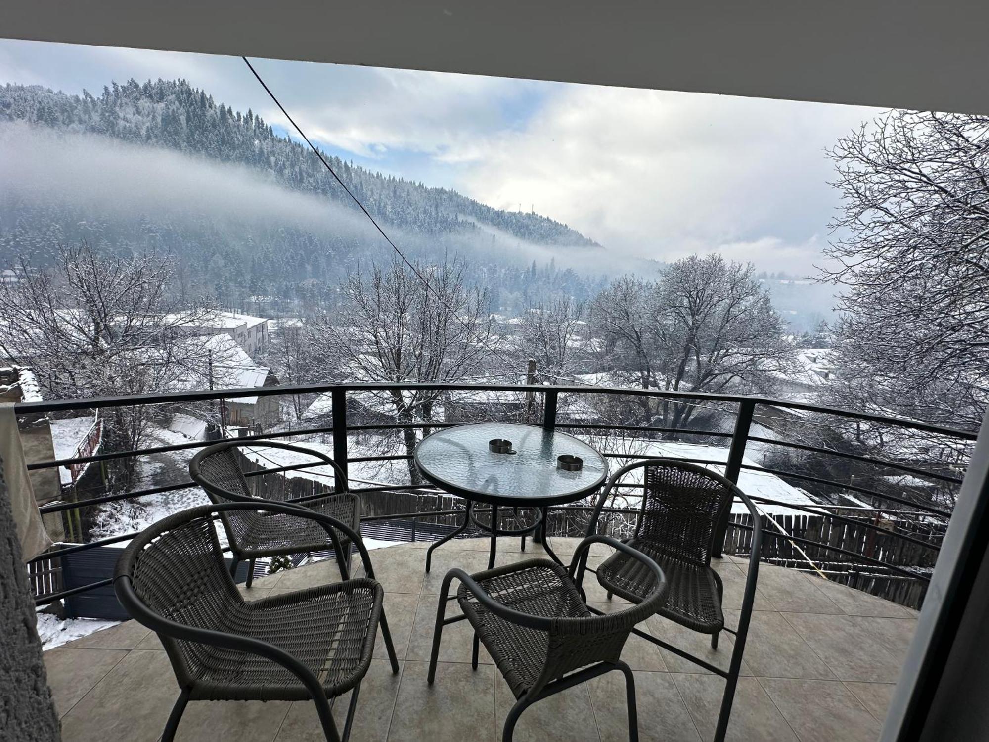 Green Villa Tsaghveri Bagian luar foto