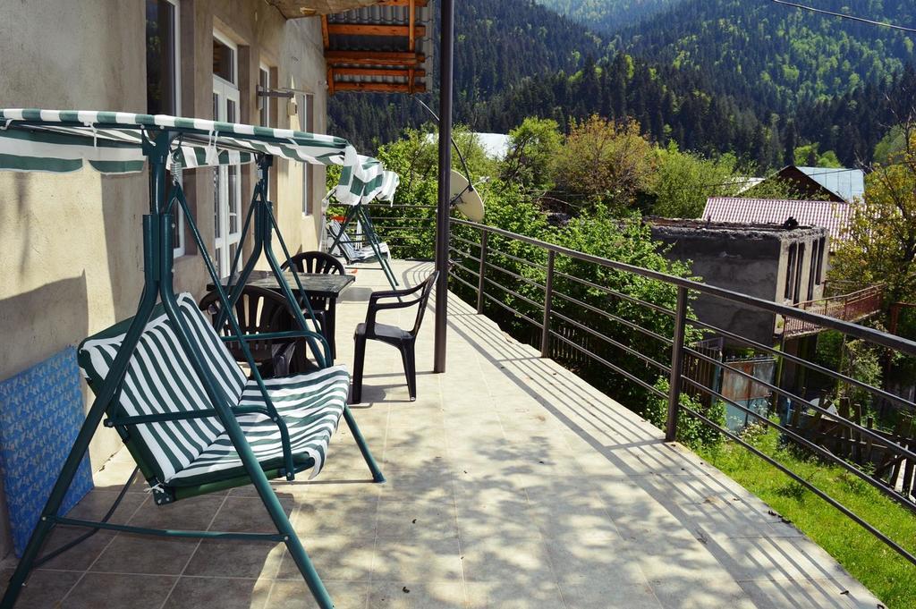 Green Villa Tsaghveri Bagian luar foto